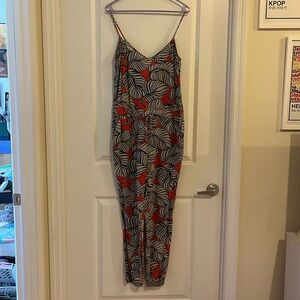 Madewell beach bondi leaf print jumpsuit Medium
